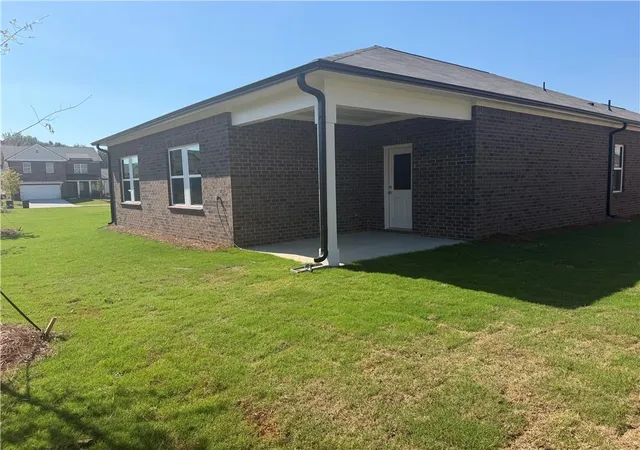 Photo 3 of Single family home for sale at 604 Lipari Ct, Mcdonough, GA 30253 | MLS# 7855212 | Listing updated on 2026-10-29