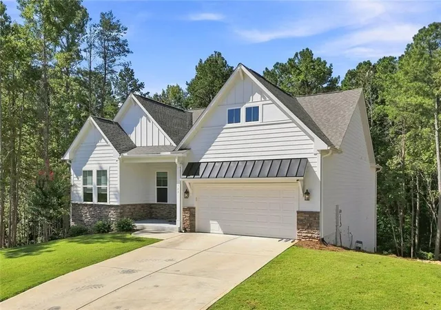 Photo 3 of Sale Pending at 723 Linger Longer Dr, Ellijay, GA 30540 | MLS# 7838263 | Listing updated on 2026-10-28