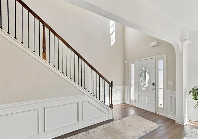 Photo 4 of Single family home for sale at 6736 Oak Hl Pl, Fairburn, GA 30213 | MLS# 7858822 | Listing updated on 2026-10-29