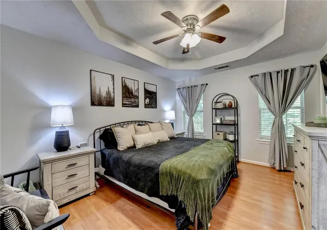 Photo 4 of Single family home for sale at 16 River Oak Ct, Dawsonville, GA 30534 | MLS# 7835354 | Listing updated on 2026-09-11