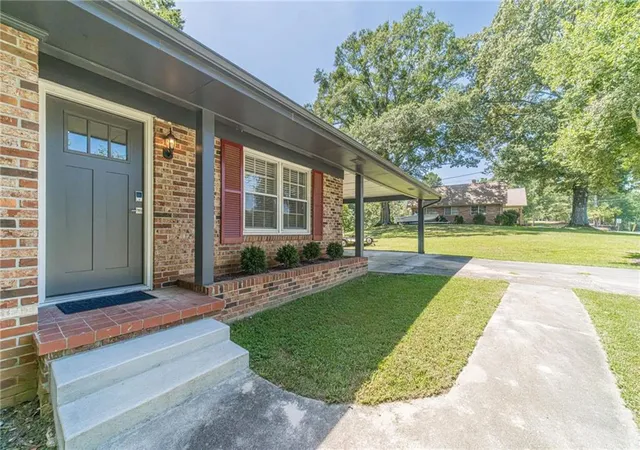 Photo 2 of Sale Pending at 4619 Mountain View Rd, Oakwood, GA 30566 | MLS# 7831526 | Listing updated on 2026-10-05