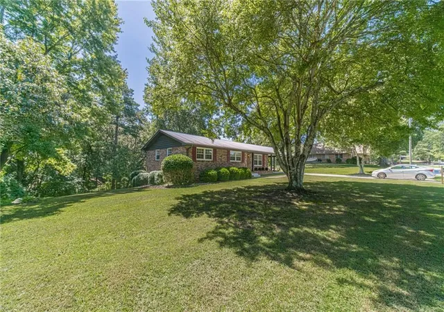 Photo 3 of Sale Pending at 4619 Mountain View Rd, Oakwood, GA 30566 | MLS# 7831526 | Listing updated on 2026-10-05