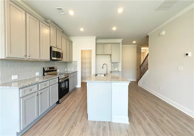 Photo 4 of Townhouse for sale at 3966 Streamlet Way, Gainesville, GA 30506 | MLS# 7831000 | Listing updated on 2026-09-15
