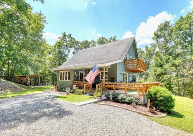 Photo 3 of Single family home for sale at 416 Autumn Hills Dr, Morganton, GA 30560 | MLS# 7834446 | Listing updated on 2026-09-11