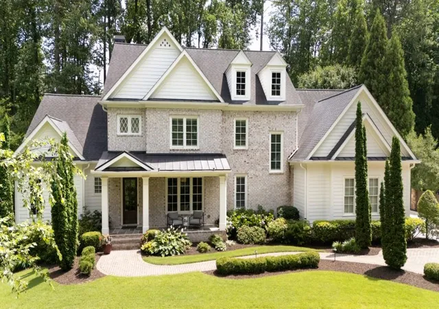 Photo 1 of Sale Pending at 723 Glenairy Ct, Sandy Springs, GA 30328 | MLS# 7793845 | Listing updated on 2026-10-12