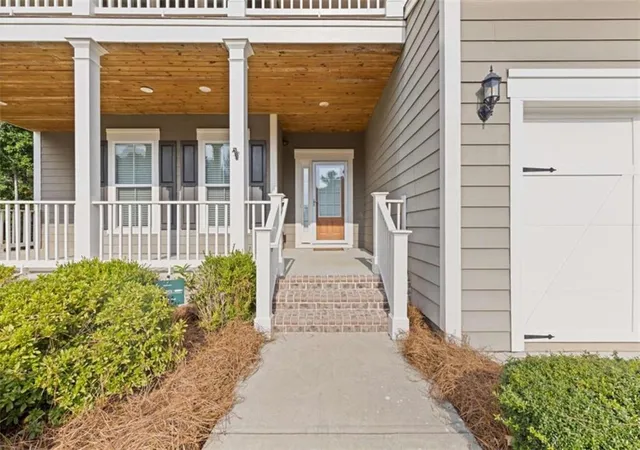 Photo 3 of Single family home for sale at 6634 Stag Leap Ln, Hoschton, GA 30548 | MLS# 7831136 | Listing updated on 2026-09-02