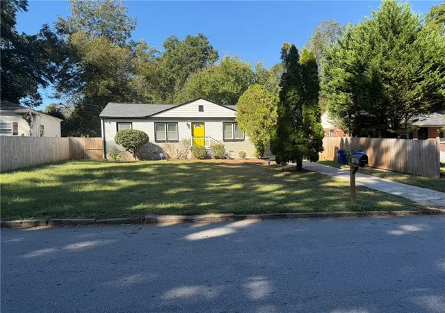Photo 2 of Single family home for sale at 1997 Meadow Ln, Decatur, GA 30032 | MLS# 7853736 | Listing updated on 2026-10-23