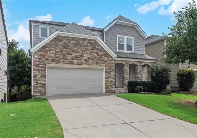 Photo 2 of Single family home for sale at 204 Meadows Ct, Woodstock, GA 30189 | MLS# 7832307 | Listing updated on 2026-09-13