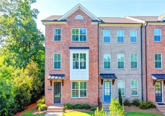 Photo 1 of Sale Pending at 4365 Sims Park Overlook, Suwanee, GA 30024 | MLS# 7838989 | Listing updated on 2026-09-29