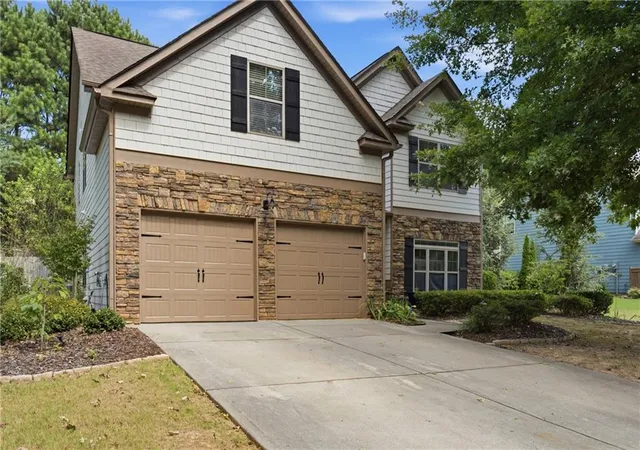 Photo 1 of Single family home for sale at 3920 Hunters Walk Way, Cumming, GA 30028 | MLS# 7832515 | Listing updated on 2026-09-19