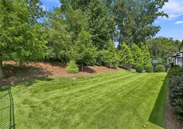 Photo 40 of Single family home for sale at 252 Saratoga Dr, Acworth, GA 30102 | MLS# 7830393 | Listing updated on 2026-09-02