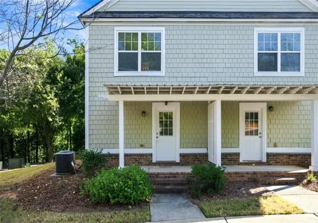 Photo 2 of Condo for sale at 1035 Barnett Shls Rd #452, Athens, GA 30605 | MLS# 7833338 | Listing updated on 2026-09-06