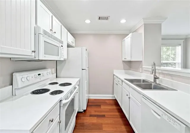 Photo 4 of Condo for sale at 1035 Barnett Shls Rd #452, Athens, GA 30605 | MLS# 7833338 | Listing updated on 2026-09-06