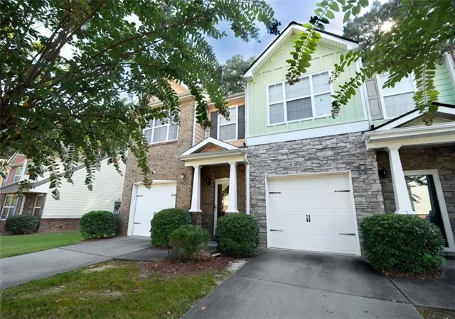 Photo 2 of Townhouse for sale at 7070 Galloway Point, Riverdale, GA 30296 | MLS# 7836044 | Listing updated on 2026-09-11