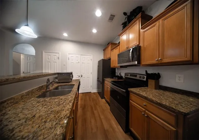 Photo 4 of Townhouse for sale at 7070 Galloway Point, Riverdale, GA 30296 | MLS# 7836044 | Listing updated on 2026-09-11