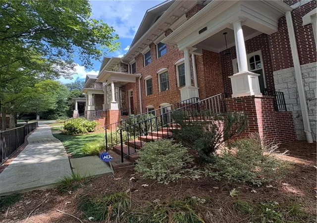 Photo 2 of Townhouse for sale at 1085 Charles Towne Sq, Sandy Springs, GA 30328 | MLS# 7829059 | Listing updated on 2026-09-05