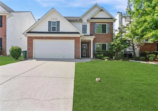 Photo 2 of Single family home for sale at 2137 Black Oak Ln, Ellenwood, GA 30294 | MLS# 7830699 | Listing updated on 2026-09-02