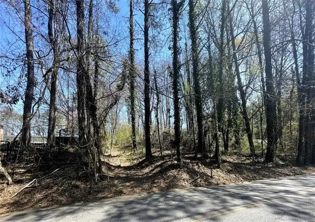 Photo 1 of Land for sale at 400 Brownlee Rd Sw, Atlanta, GA 30311 | MLS# 7834530 | Listing updated on 2026-09-09