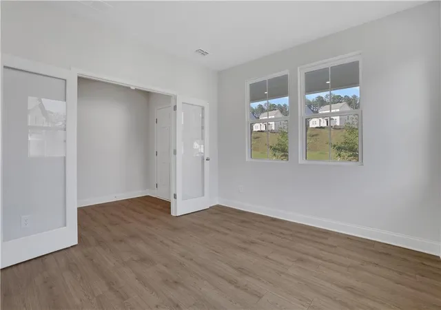 Photo 3 of Single family home for sale at 315 William Gossett Dr, Canton, GA 30114 | MLS# 7782654 | Listing updated on 2026-10-31