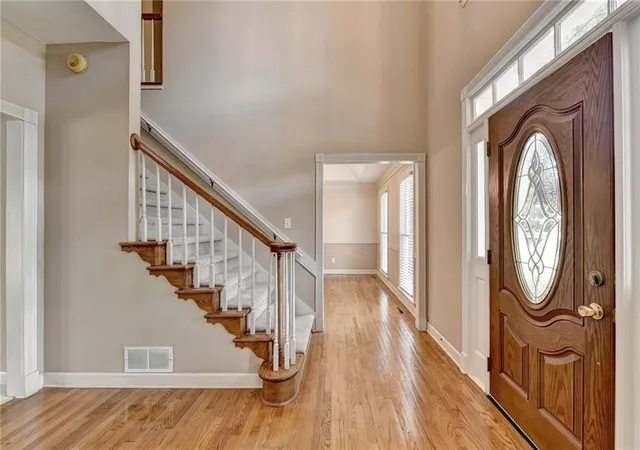 Photo 2 of Single family home for sale at 5 Devon Ct, Cartersville, GA 30120 | MLS# 7857274 | Listing updated on 2026-10-29