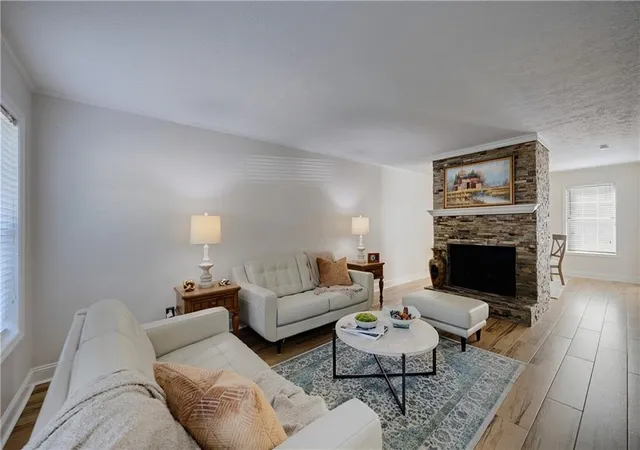 Photo 3 of Townhouse for sale at 7750 Roswell Rd #11B, Sandy Springs, GA 30350 | MLS# 7858003 | Listing updated on 2026-10-26