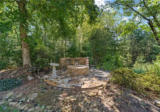 Photo 4 of Single family home for sale at 3370 Seven Oaks Dr, Cumming, GA 30041 | MLS# 7834897 | Listing updated on 2026-09-29