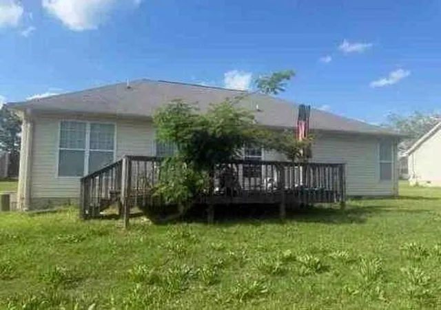 Photo 2 of Sale Pending at 1504 Rockview Cir, Weaver, AL 36277 | MLS# 7832876 | Listing updated on 2026-09-09