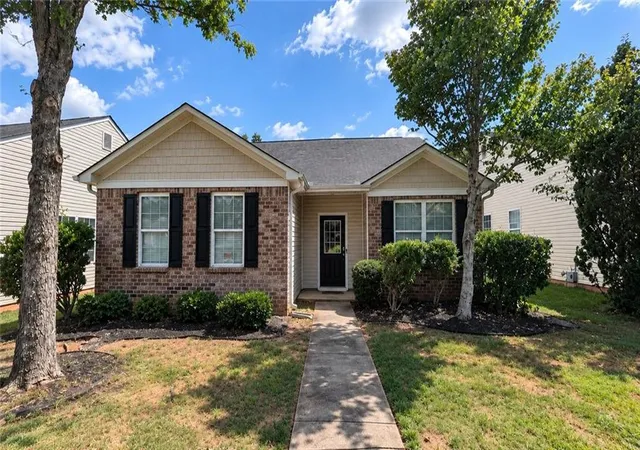 Photo 1 of Single family home for sale at 1269 Winwood Dr, Mcdonough, GA 30253 | MLS# 7837658 | Listing updated on 2026-10-08