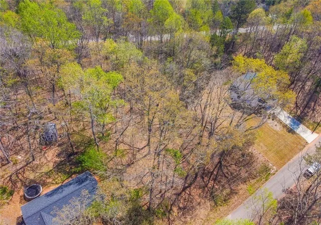Land for sale at 0 Arrow Ln, Lavonia, GA 30553 | MLS# 7840980