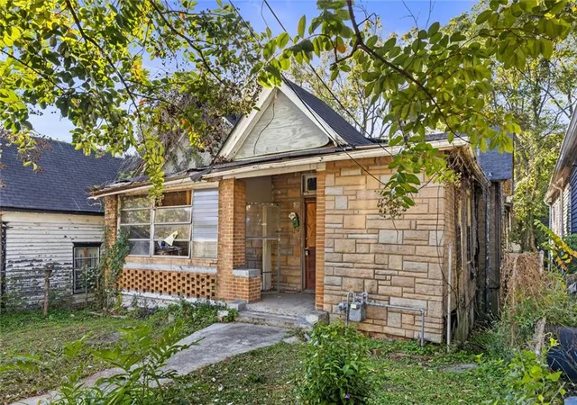 Photo 1 of Single family home for sale at 138 Howell St NE, Atlanta, GA 30312 | MLS# 7860355 | Listing updated on 2026-10-29