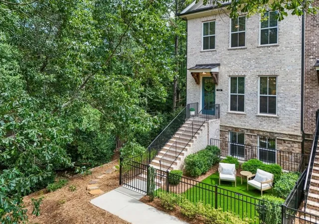 Photo 1 of Sale Pending at 124 Everley Walk, Alpharetta, GA 30009 | MLS# 7831267 | Listing updated on 2026-10-09