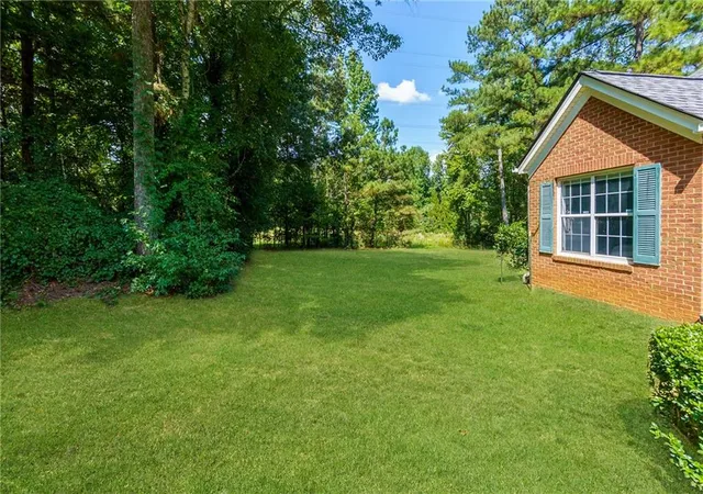 Photo 2 of Single family home for sale at 275 Summerfield Xing, Acworth, GA 30101 | MLS# 7839745 | Listing updated on 2026-10-16