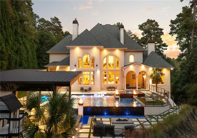 Photo 1 of Single family home for sale at 4870 Northside Dr, Sandy Springs, GA 30327 | MLS# 7831338 | Listing updated on 2026-09-08