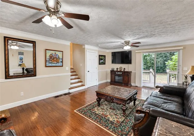 Photo 2 of Single family home for sale at 1042 Duke Dr, Conyers, GA 30013 | MLS# 7838075 | Listing updated on 2026-09-28