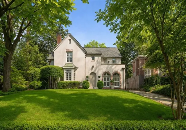 Photo 1 of Single family home for sale at 43 28th Street Nw, Atlanta, GA 30309 | MLS# 7803218 | Listing updated on 2026-09-11