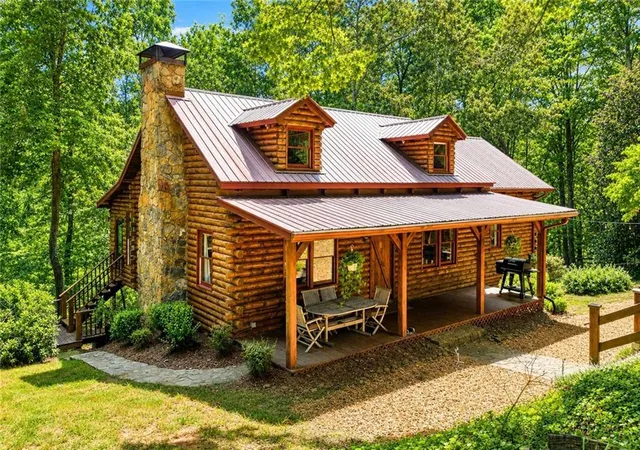 Photo 1 of Single family home for sale at 400 Foster Coltrane Ln, Ball Ground, GA 30107 | MLS# 7829692 | Listing updated on 2026-09-11