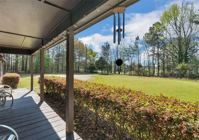 Photo 3 of Single family home for sale at 2037 Hampton Locust Grv Rd, Locust Grove, GA 30248 | MLS# 7830911 | Listing updated on 2026-09-02