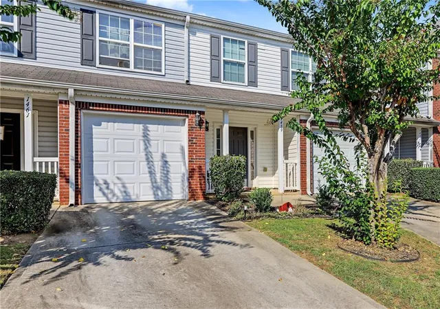 Photo 2 of Single family home for sale at 1459 April Ln, Morrow, GA 30260 | MLS# 7856971 | Listing updated on 2026-10-27