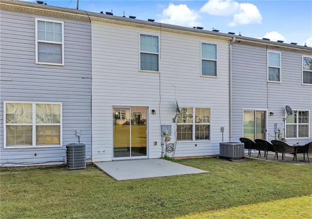 Photo 3 of Single family home for sale at 1459 April Ln, Morrow, GA 30260 | MLS# 7856971 | Listing updated on 2026-10-27