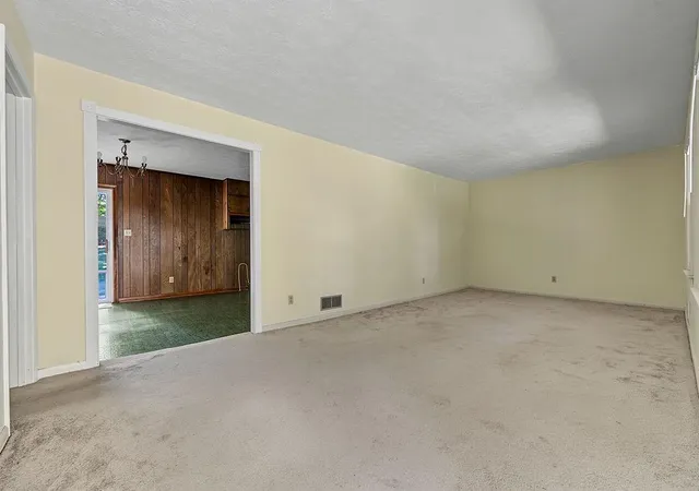 Photo 4 of Single family home for sale at 6301 Allen Rd SW, Mableton, GA 30126 | MLS# 7835655 | Listing updated on 2026-09-12