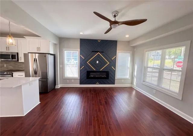 Photo 3 of Single family home for sale at 213 Joseph E Lowery Blvd Nw, Atlanta, GA 30314 | MLS# 7844534 | Listing updated on 2026-09-26