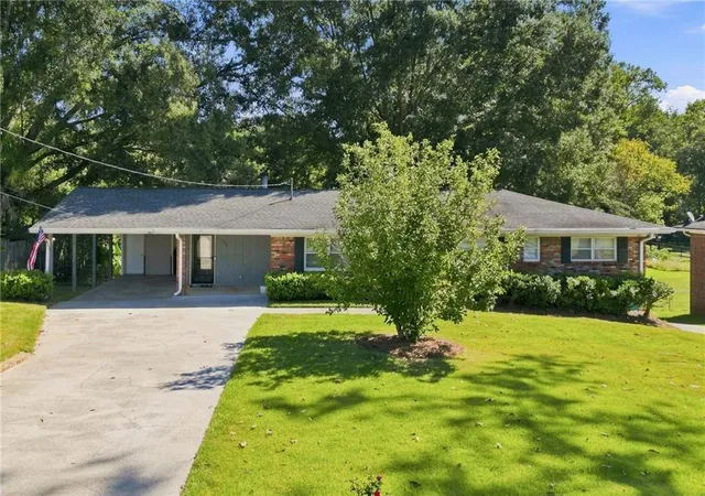 Photo 1 of Single family home for sale at 3388 Sanford Dr, Marietta, GA 30066 | MLS# 7836808 | Listing updated on 2026-10-23