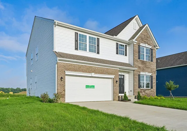 Photo 2 of Single family home for sale at 4357 Pumelo Dr, Grove City, OH 43123 | MLS# 224042870 | Listing updated on 2026-09-21