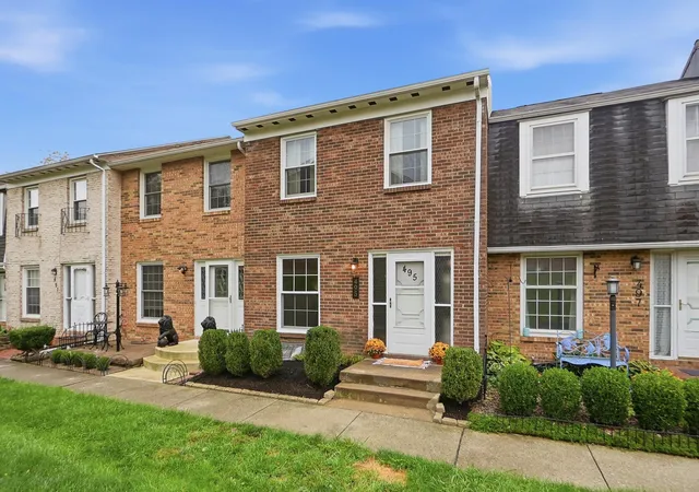 Photo 2 of Condo for sale at 495 Clairbrook Ave #JG5, Columbus, OH 43228 | MLS# 226039621 | Listing updated on 2026-10-17