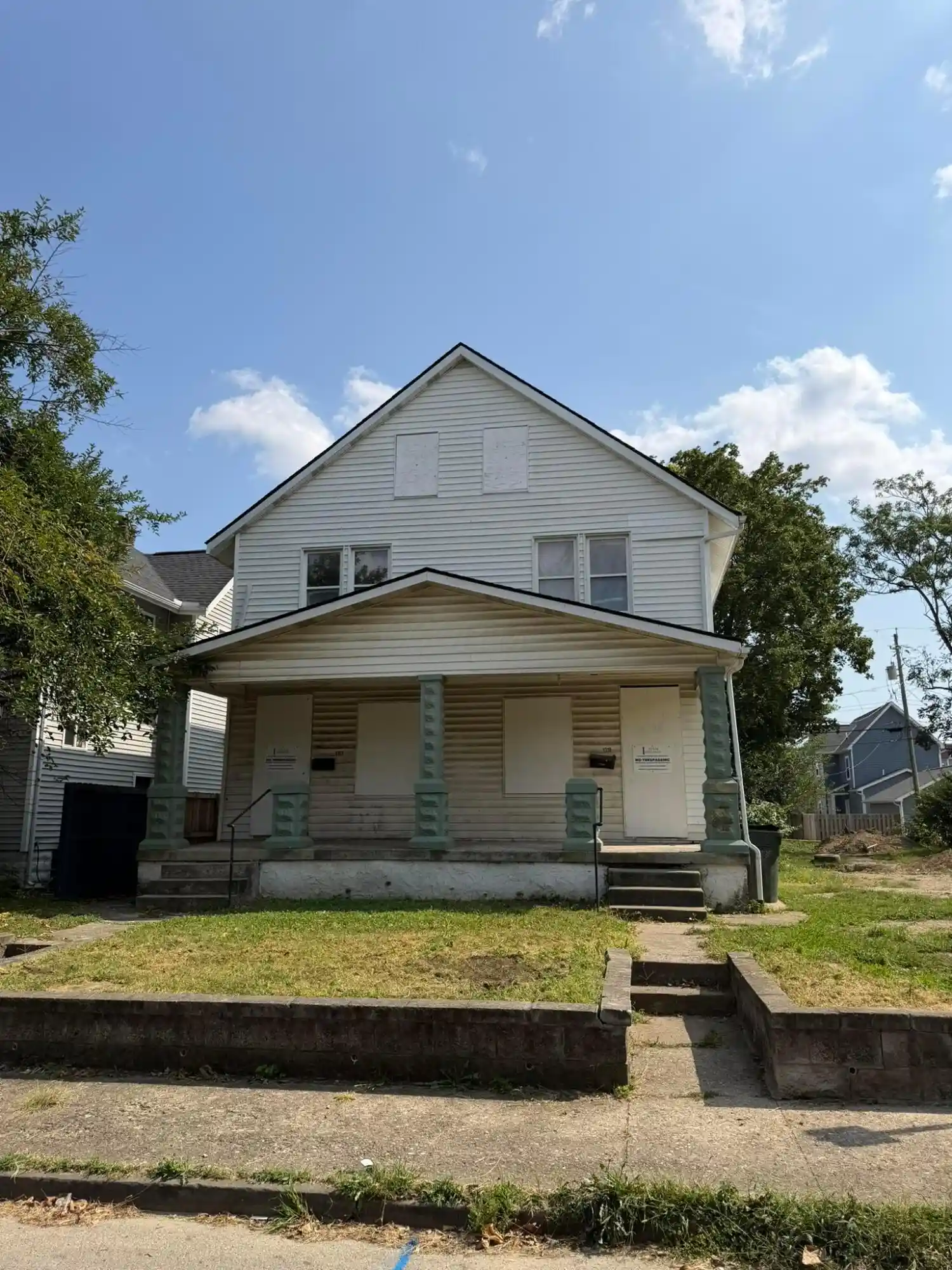 Listing Photo 1 - Condo for sale in 1319 Hildreth Ave located at 1319 Hildreth Ave, Columbus, OH 43203 - Unit 1319 Hildreth Ave