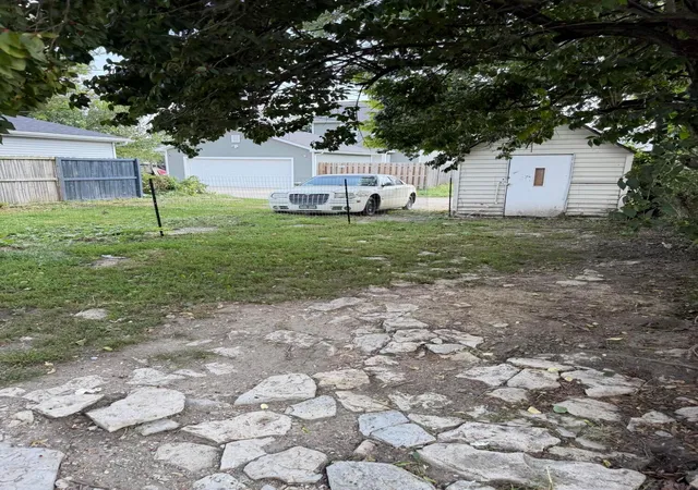 Photo 3 of House for sale at 1319 Hildreth Ave, Columbus, OH 43203 | MLS# 225038095 | Listing updated on 2026-09-02