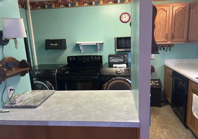 Photo 4 of Single family home for sale at 796 Gilmore Dr, Reynoldsburg, OH 43068 | MLS# 226030275 | Listing updated on 2026-09-14