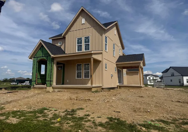 Photo 2 of Single family home for sale at 3628 Beulah Park Dr, Grove City, OH 43123 | MLS# 226016576 | Listing updated on 2026-09-21