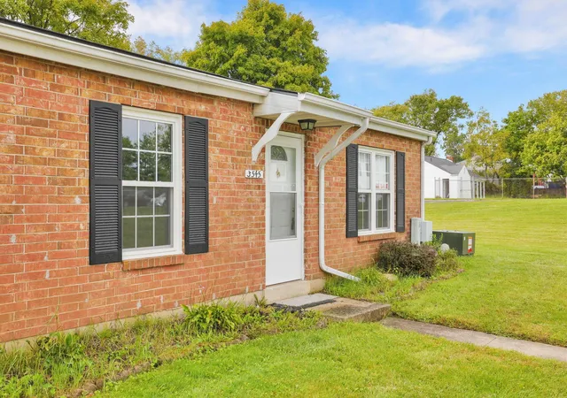Photo 3 of Condo for sale at 3545 Broadleaf Ln, Columbus, OH 43224 | MLS# 226011134 | Listing updated on 2026-09-18