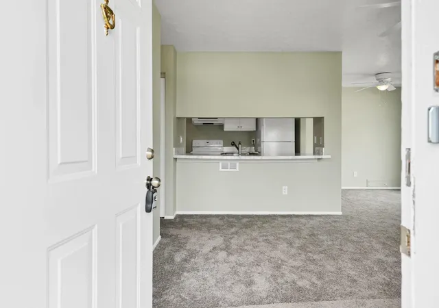 Photo 4 of Condo for sale at 3545 Broadleaf Ln, Columbus, OH 43224 | MLS# 226011134 | Listing updated on 2026-09-18